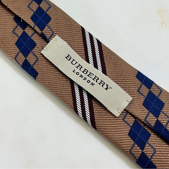 Burberry London Tie - Picture 4 of 8